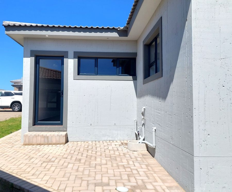 3 Bedroom Property for Sale in Dana Bay Western Cape